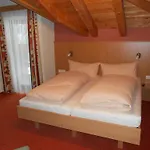 Appartement Beim Brunnen 10 *